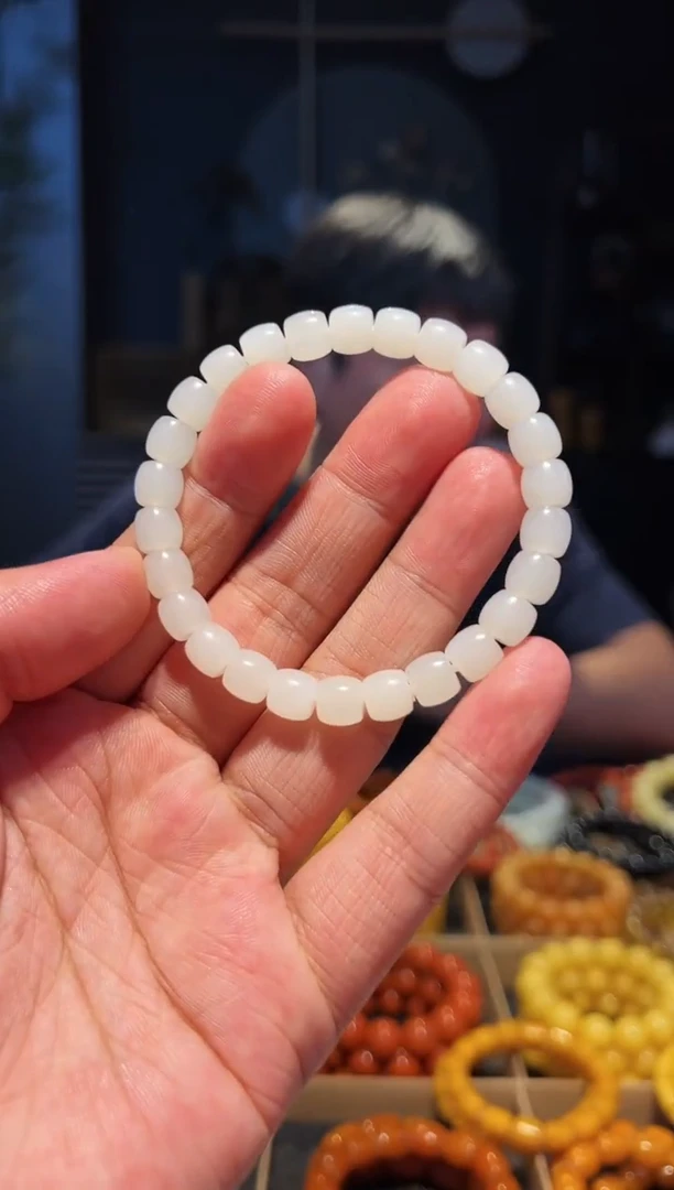 未镶嵌手串和田玉8+单圈