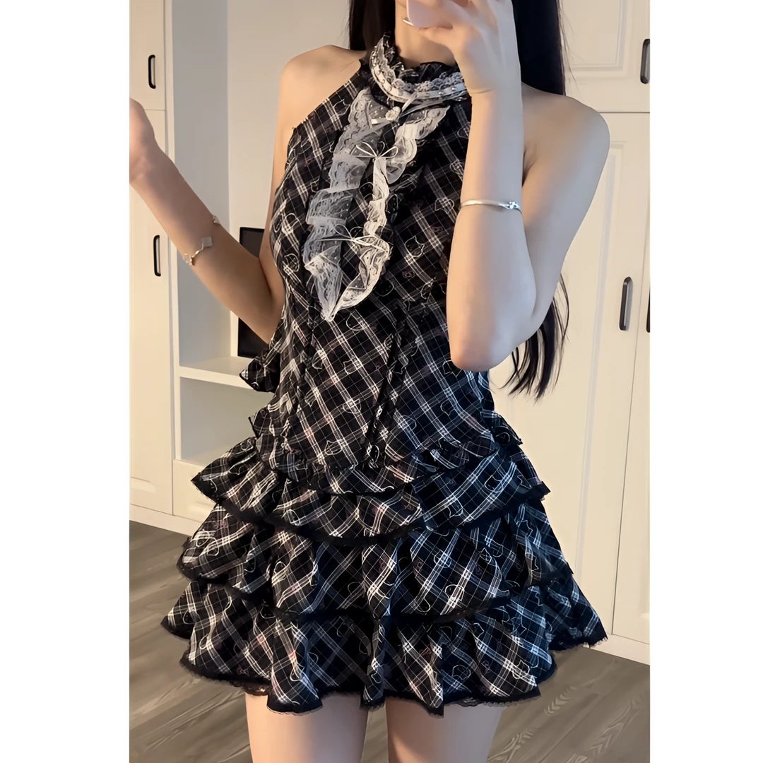 叛逆k*tty 夏季甜美纯欲新款度假约会显瘦小众印花上衣半裙两件套