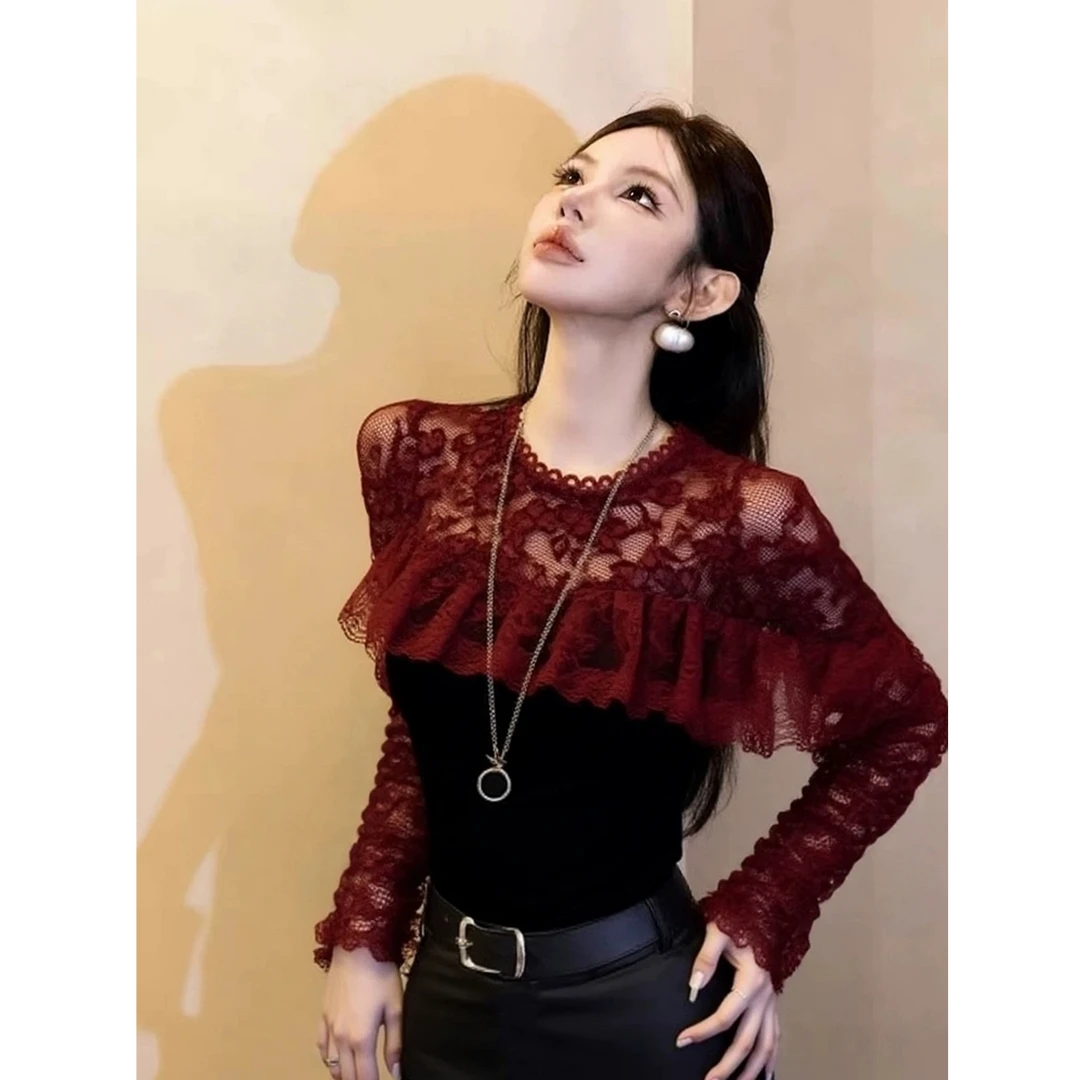 酒红色蕾丝拼接上衣2025冬季爆款绝美巨好看气质名媛内搭拼接上衣