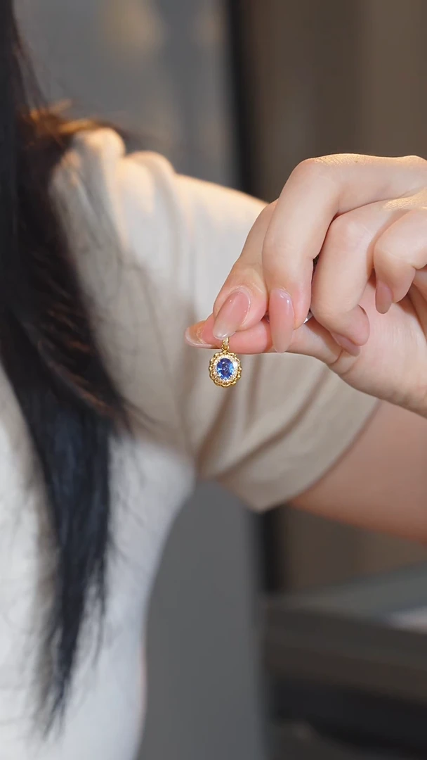 蓝宝石吊坠不含18K金镶嵌（0.92ct）@@S1698