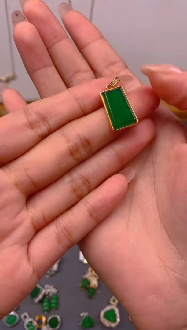 吊坠(不含链)银S925镶嵌翡翠无事牌