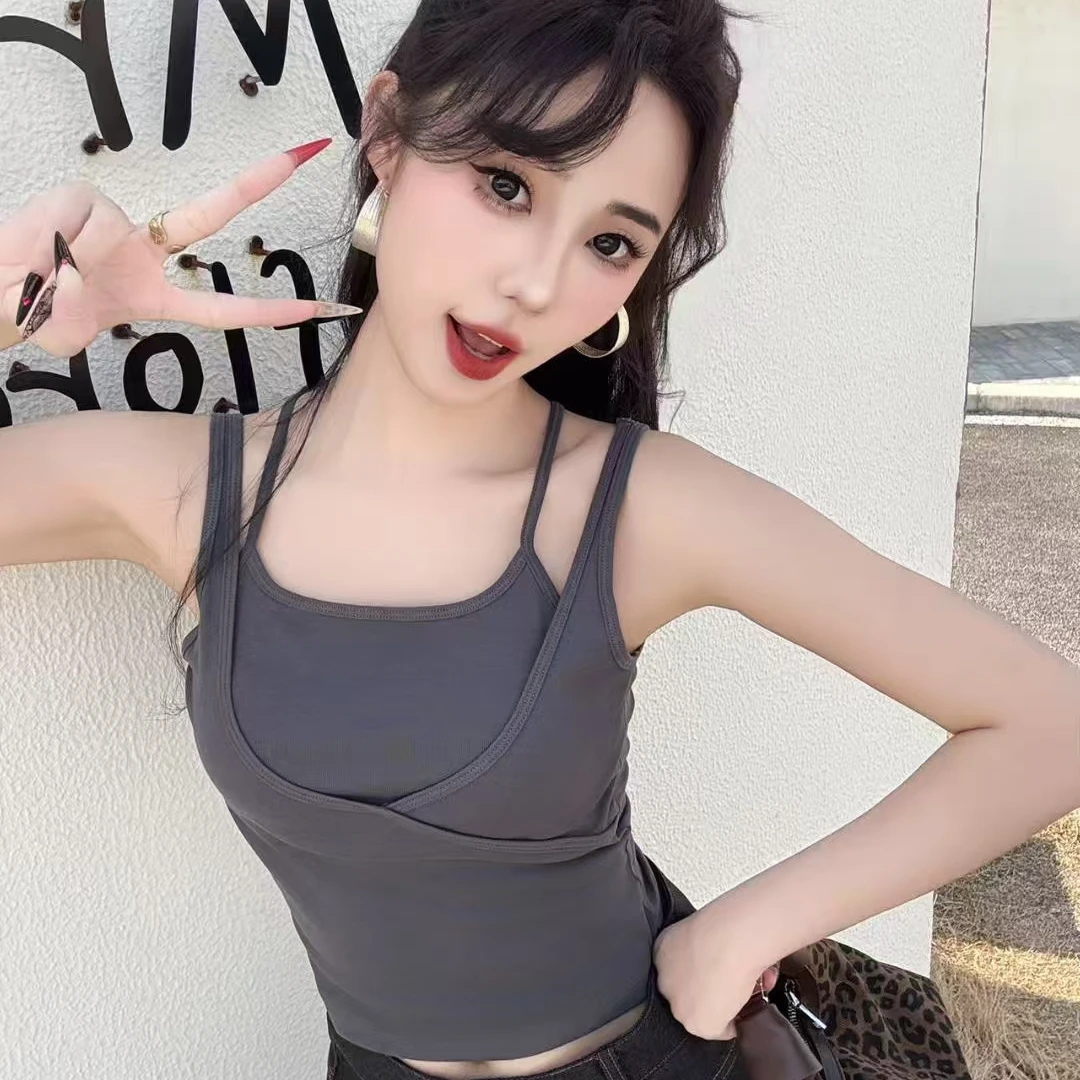 2025春新款拽酷辣妹心机镂空设计感挂脖假两件美背运动吊带背心女