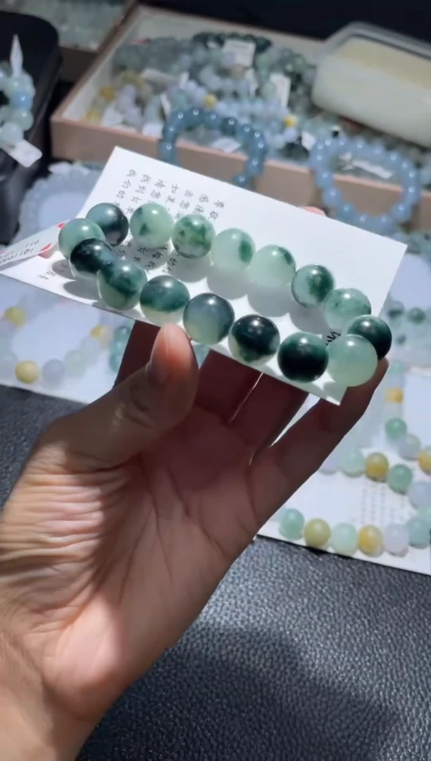 未镶嵌定制翡翠翡翠手串