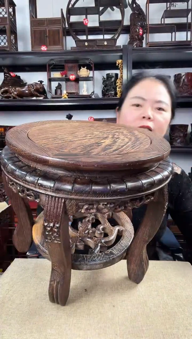 木鸡翅木凳子老李红木工艺品