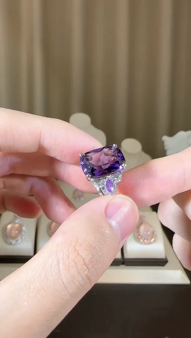 【闪购商品】紫晶戒指银S925镶嵌10*14mm