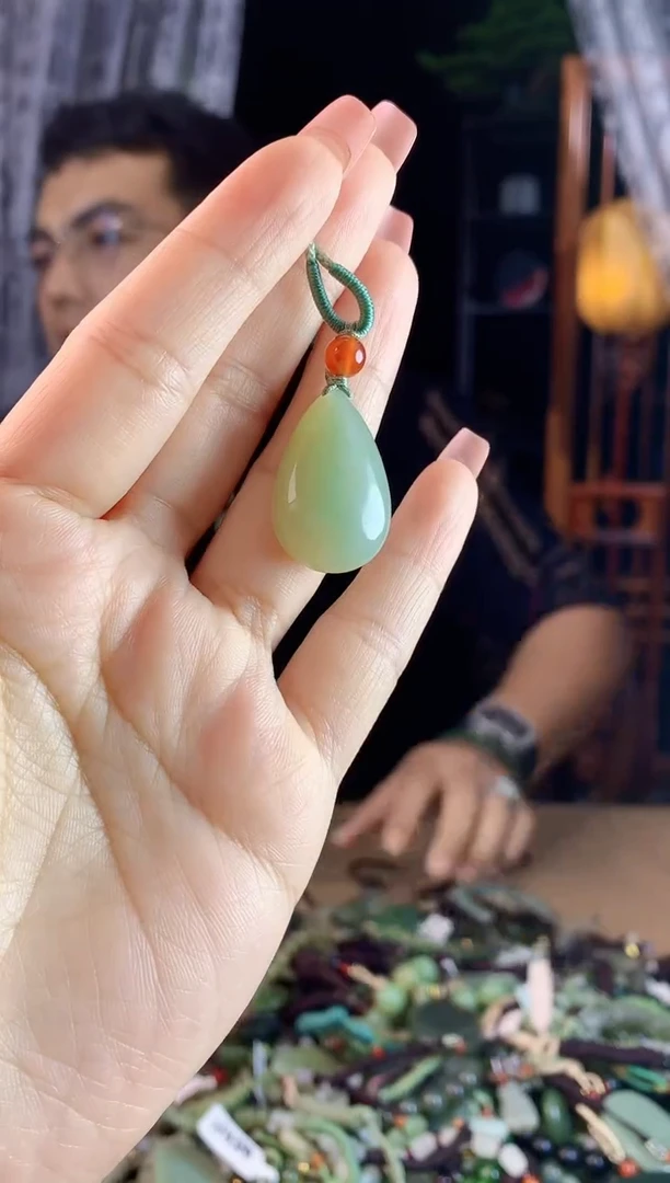 【闪购商品】和田玉挂件未镶嵌多样性发货拍一发一