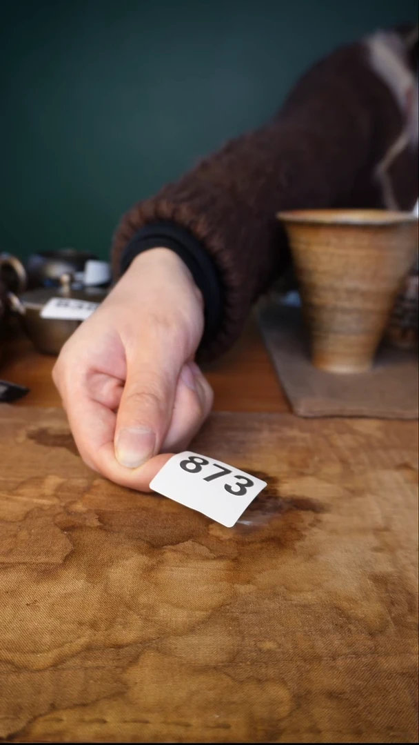 L****₂欢天喜地的件 缝补的件 873