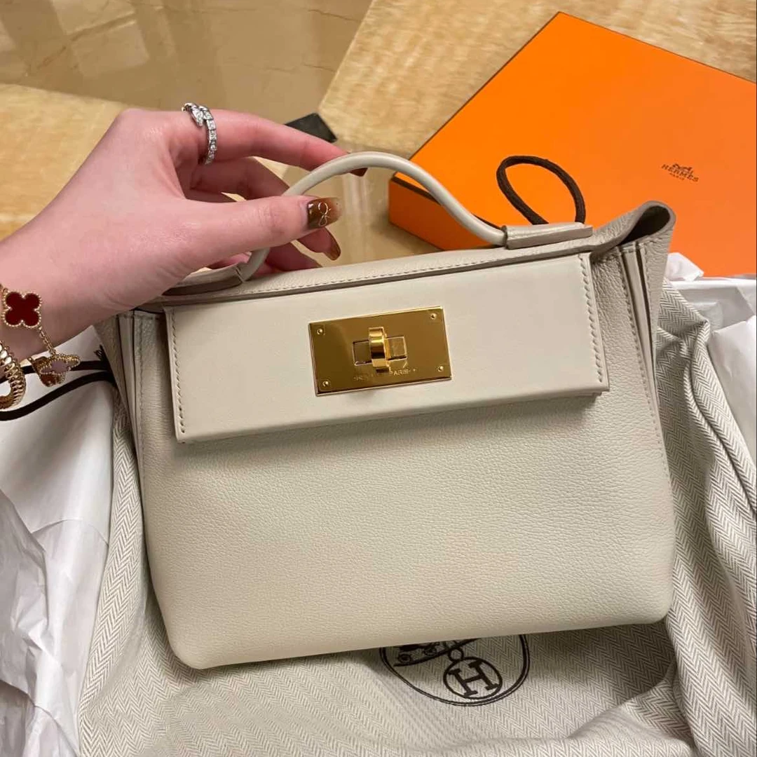 99新 Hermes/爱马仕 珊珊专属 2424 mini 冰川白 U刻 EC皮 金扣