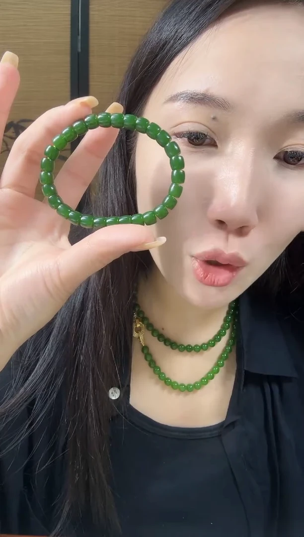 颈饰未镶嵌和田玉（碧玉）6*7菠菜微矿高货直切老料