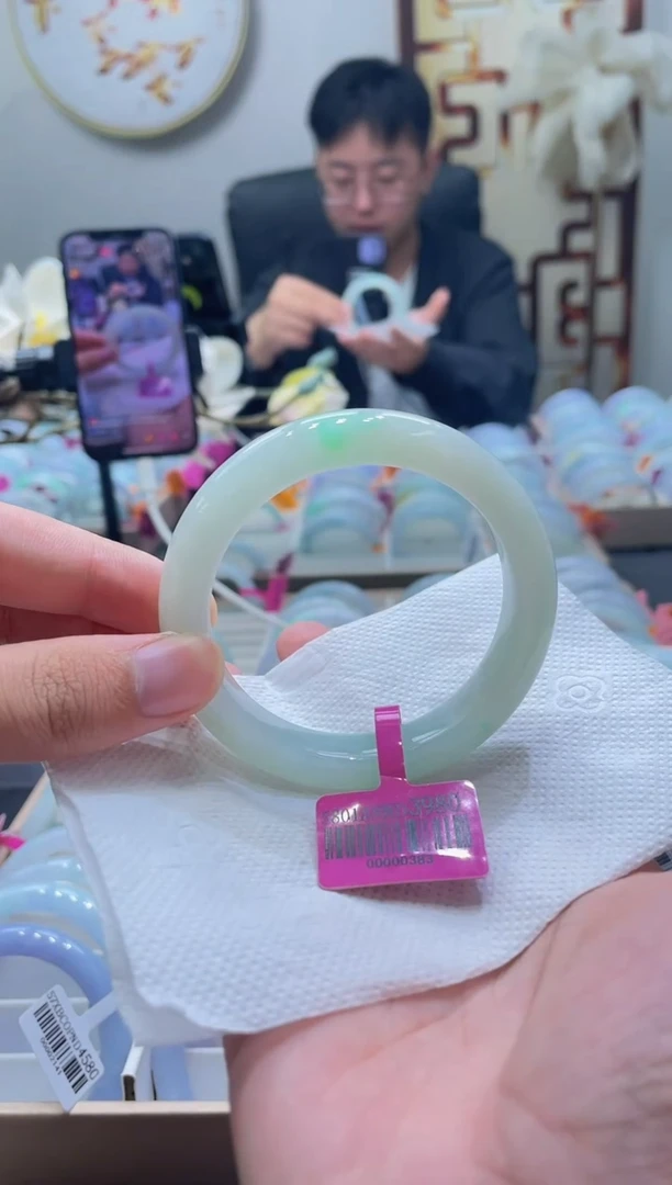 未镶嵌手镯翡翠240-58