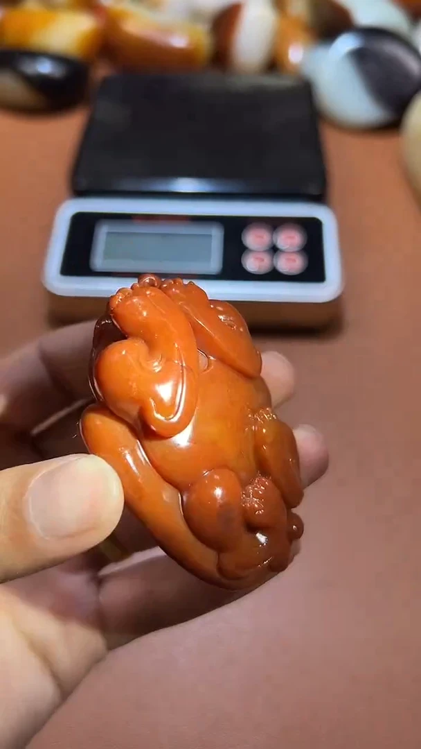 未镶嵌和田玉把件梦***?和田玉