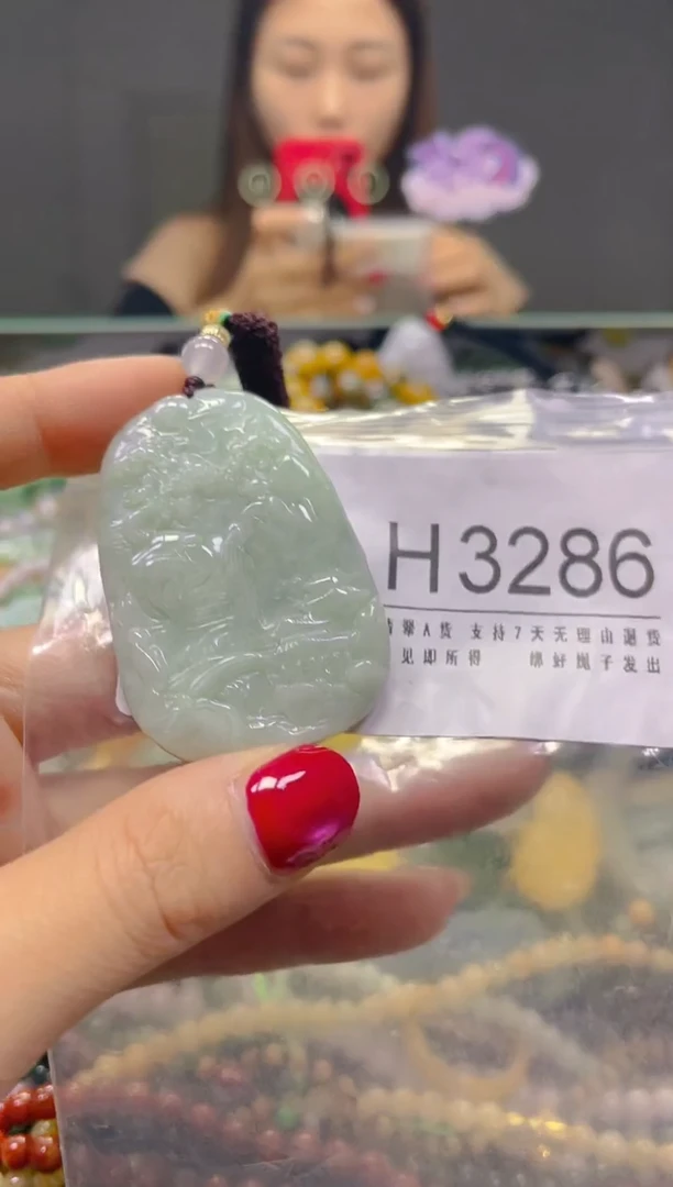 颈饰未镶嵌翡翠/H/翡翠A货，一件也是批发价