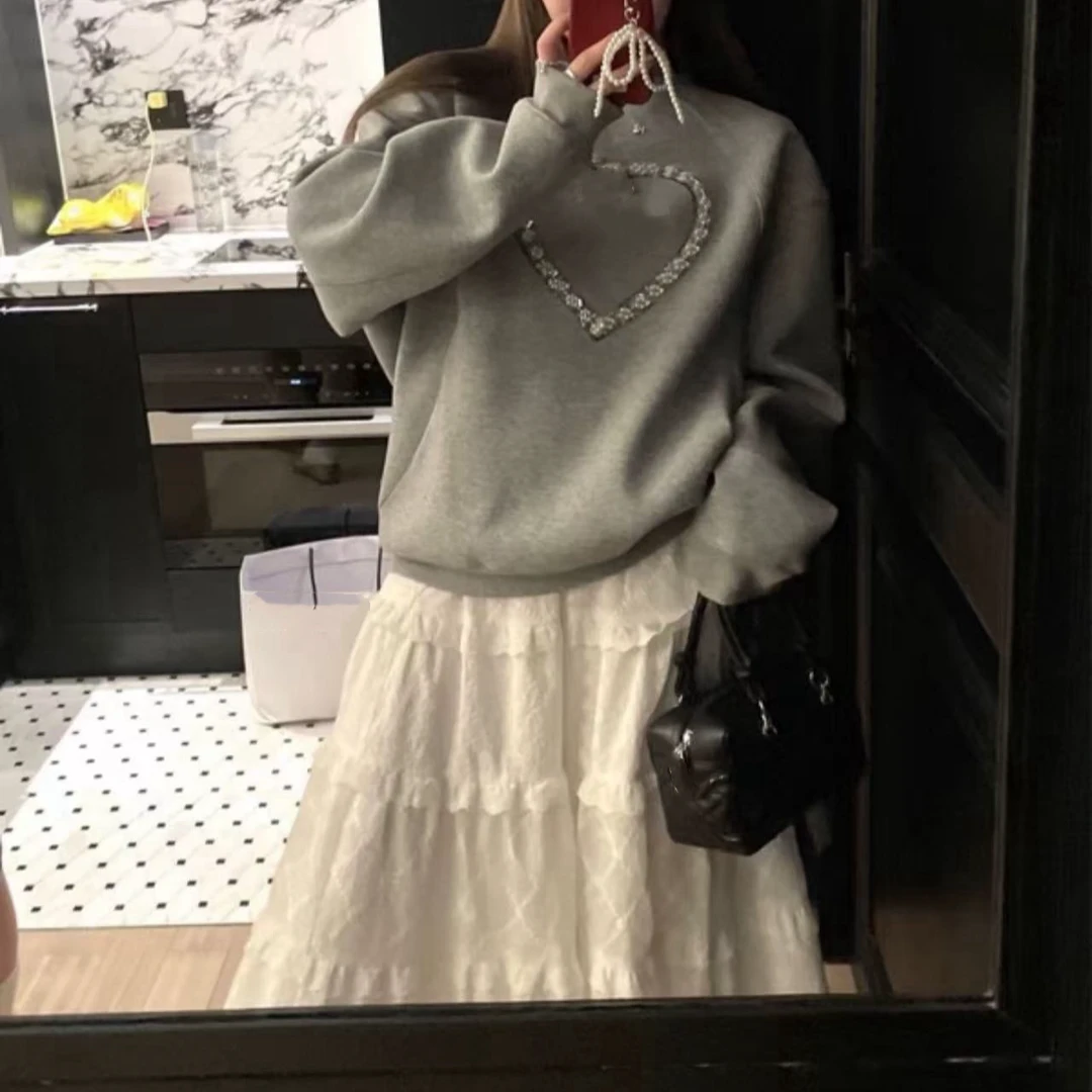 【8061】我#重工艺爱心圆领宽松上衣