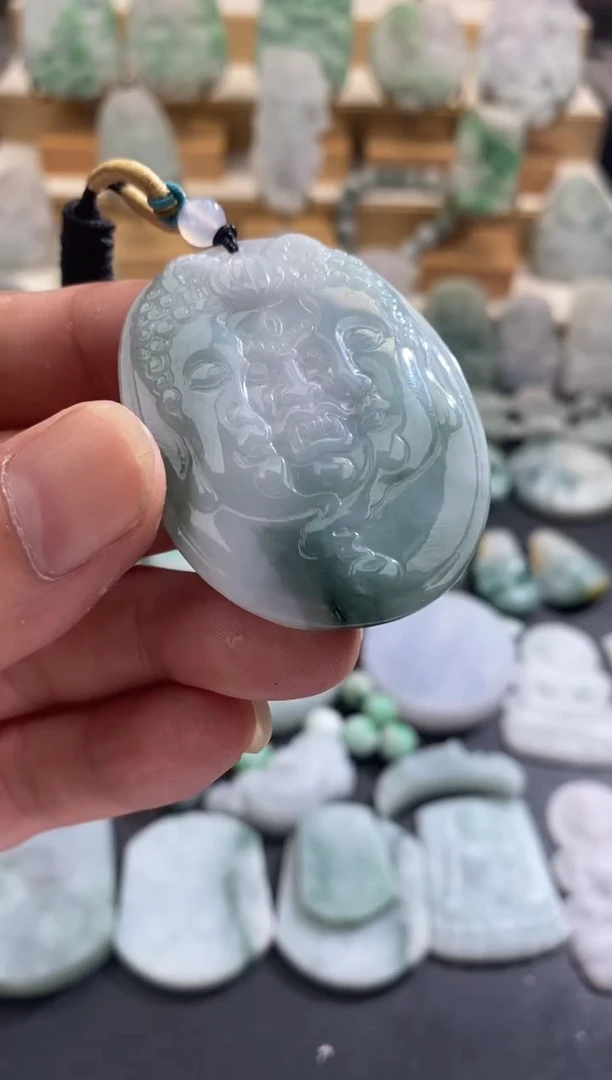 颈饰未镶嵌翡翠1