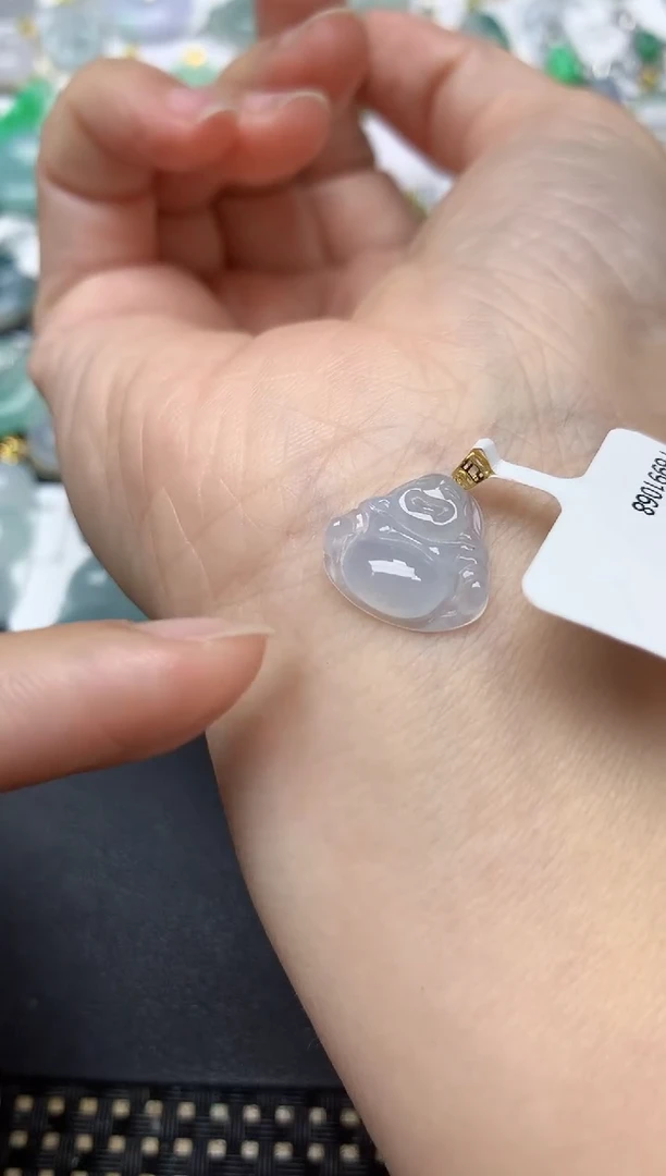 颈饰18K金镶嵌翡翠天然缅甸A货翡翠