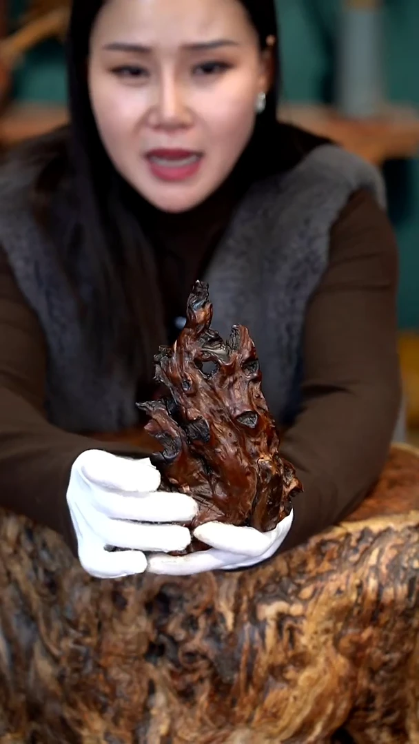 木用****7雷击枣木半壁江山