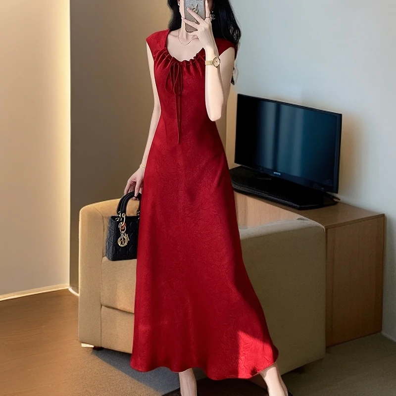 连衣裙女红色独特绝美抽绳褶皱设计感小众裙子无袖圆领长款a字裙
