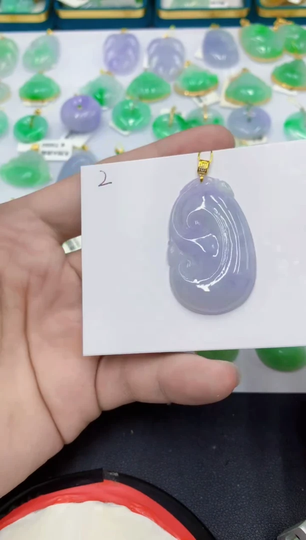 颈饰18K金镶嵌翡翠翡翠