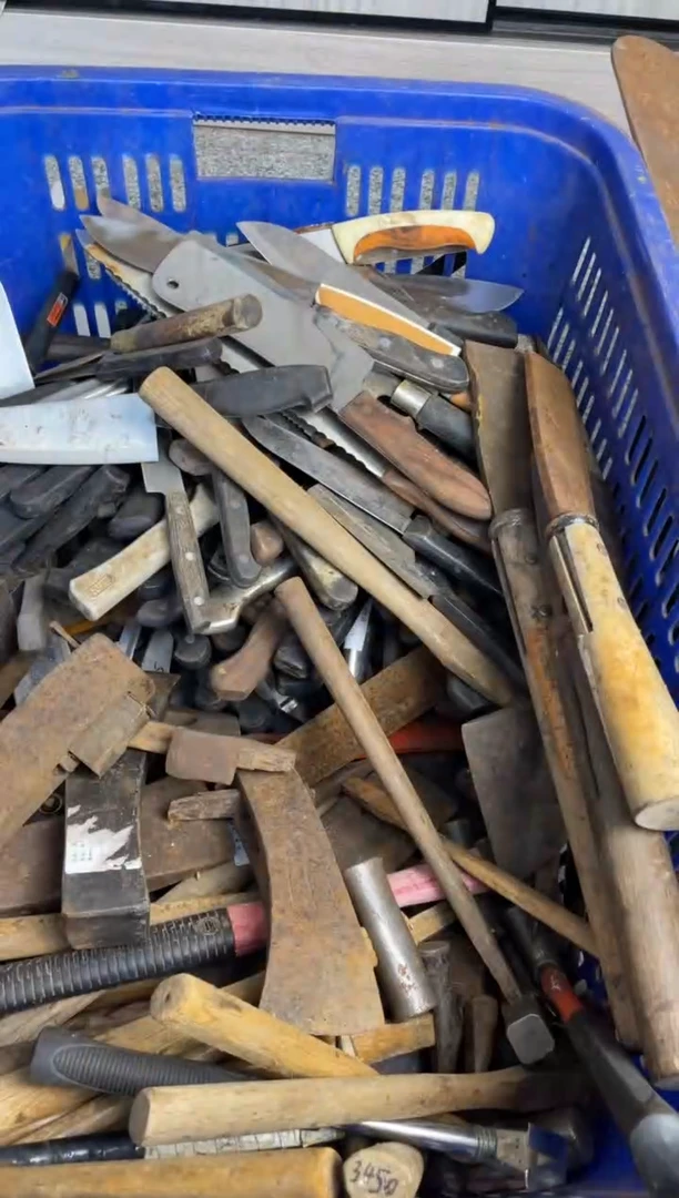 雨*五金工具 不退不换