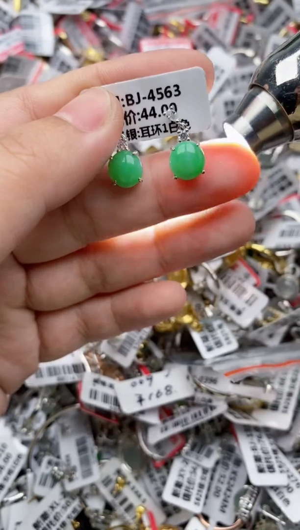 【闪购商品】翡翠戒指银S925镶嵌66666---2