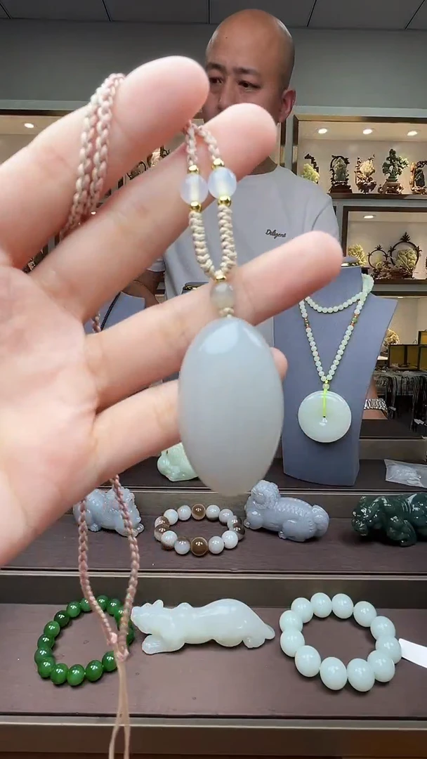 和田玉未镶嵌挂件苏