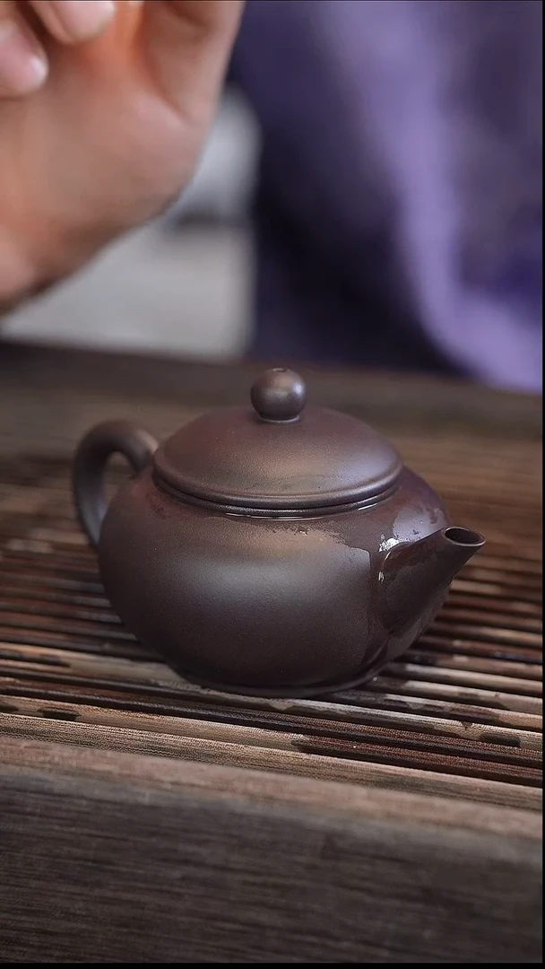 茶壶紫砂水平 蓝莲花 半手工 160cc