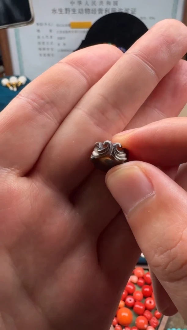 未镶嵌颈饰玛瑙/玉髓珠改雕刻卡环