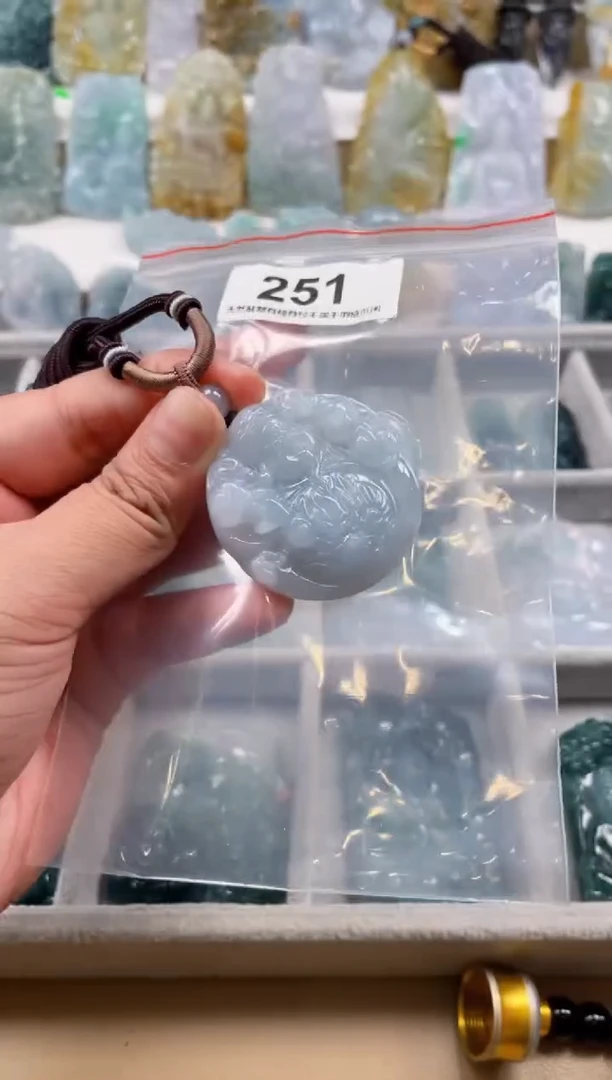 【闪购商品】翡翠颈饰未镶嵌天然缅甸A货翡翠251
