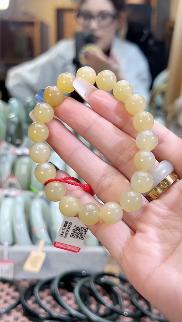 未镶嵌手串和田玉迪克兰手串卡10，细度81