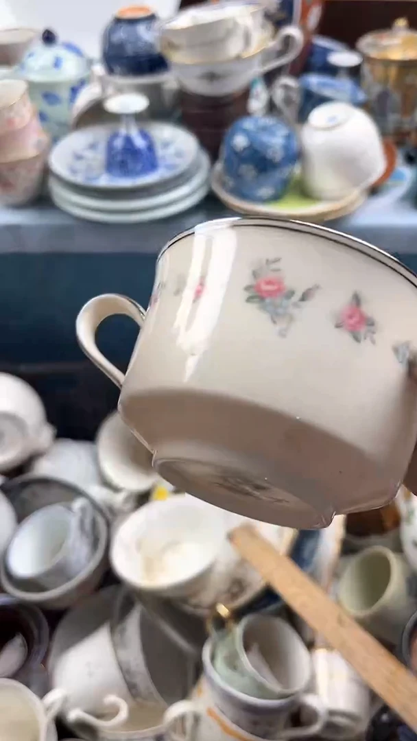 瓷片神****爱英哥瓷器满19.9包邮