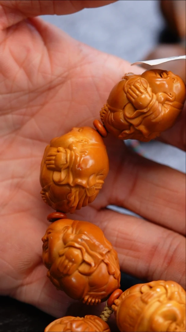 【闪购商品】橄榄核吊坠苏工橄榄核