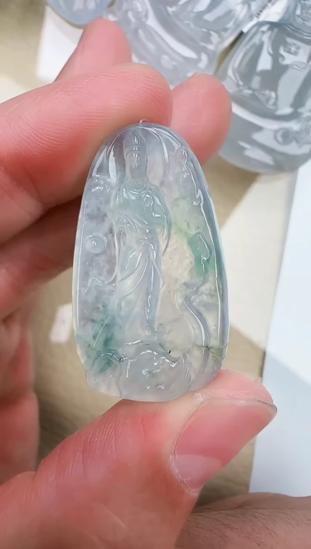 翡翠未镶嵌颈饰缅甸天然翡翠a货