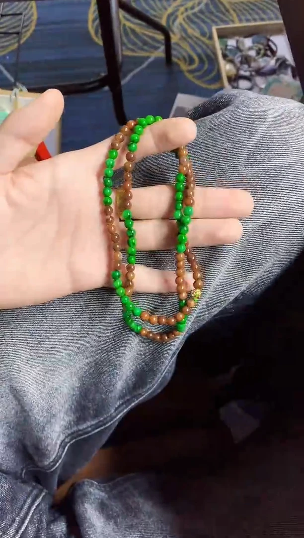 颈饰未镶嵌翡翠天然A货翡翠