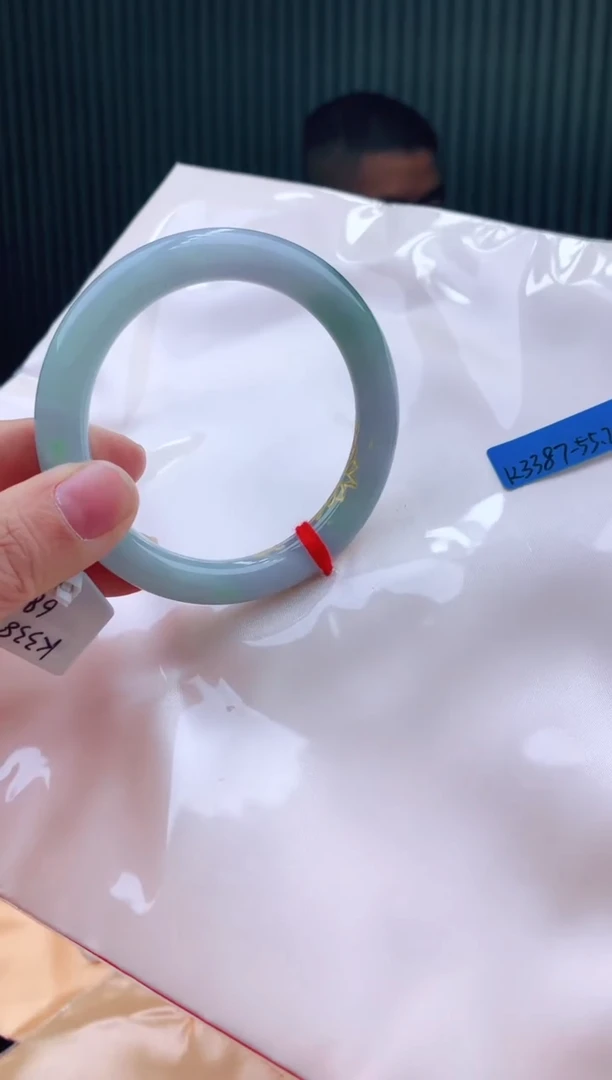 未镶嵌手镯翡翠55