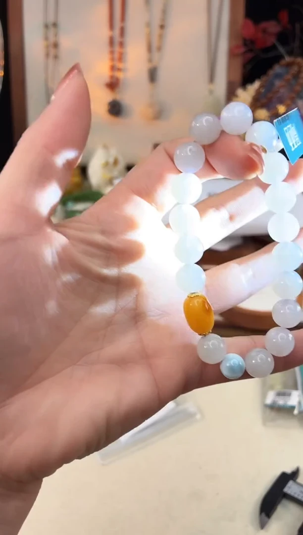 未镶嵌和田玉手饰@@C9109D018635