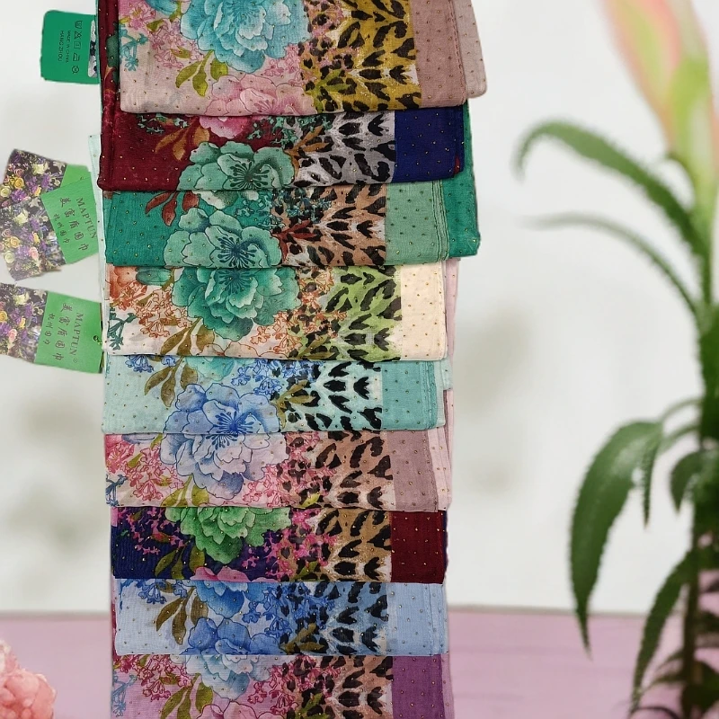 民族风复古带钻牡丹花方巾