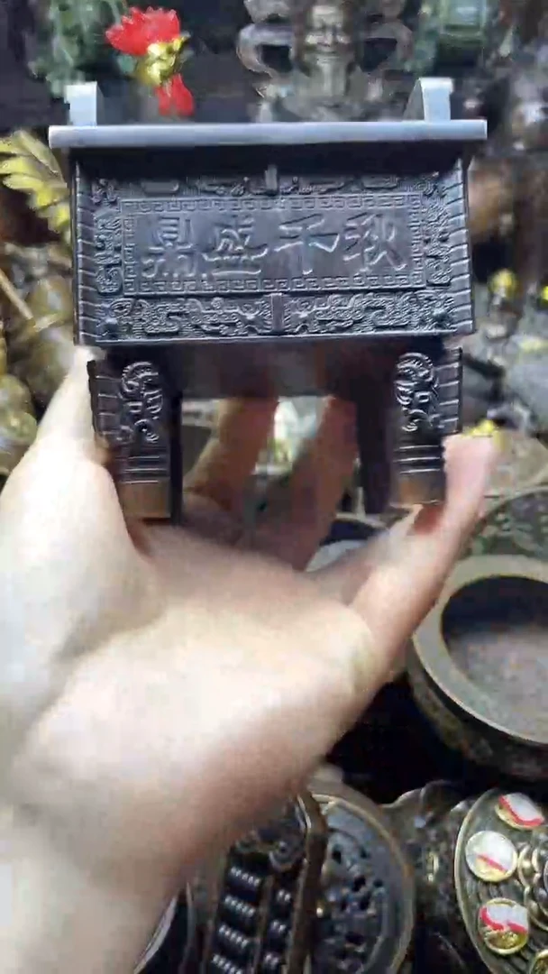 闪购链接，点击下单，有运费险，铜摆件