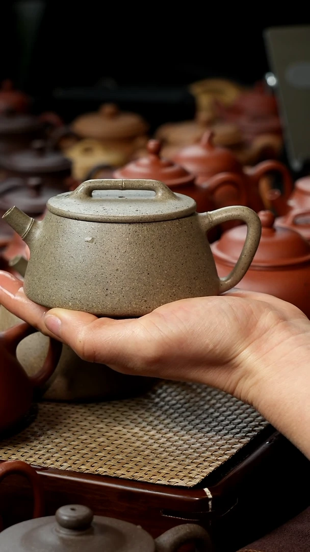 【闪购商品】紫砂茶壶竹节瓢气窑