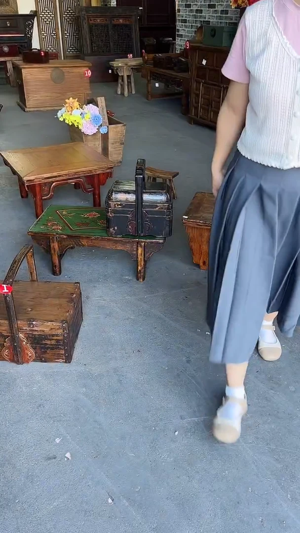 黑大漆食盒老物件