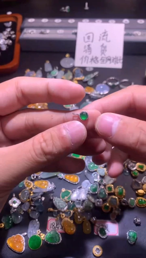 翡翠银S925镶嵌吊坠(不含链)1