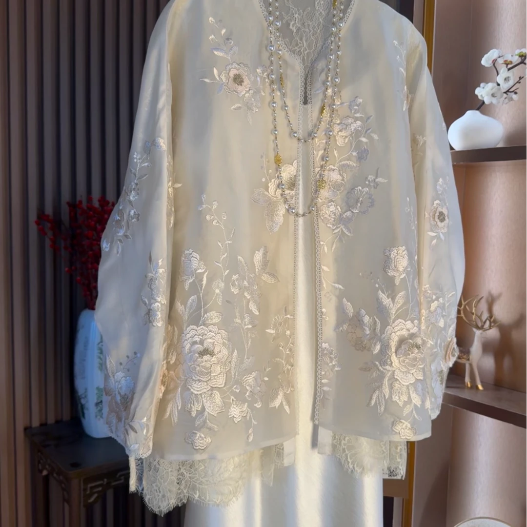 【琼花漫舞】新中式重工刺绣休闲宽松防晒外套 2025A0418曼玉