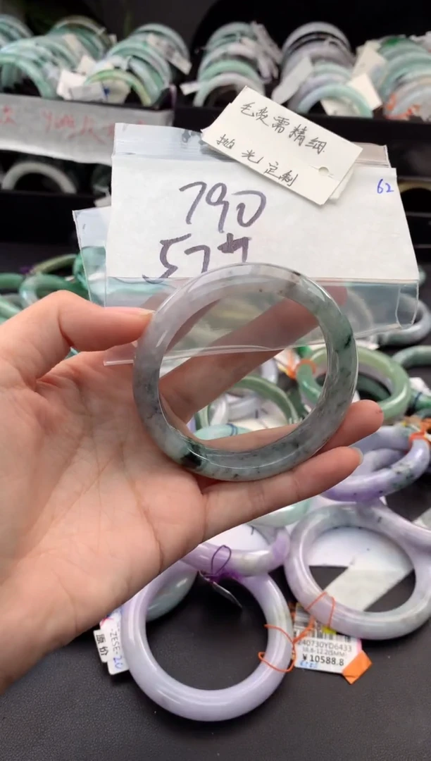 【闪购商品】定制翡翠未镶嵌毛货需精细抛光+多人