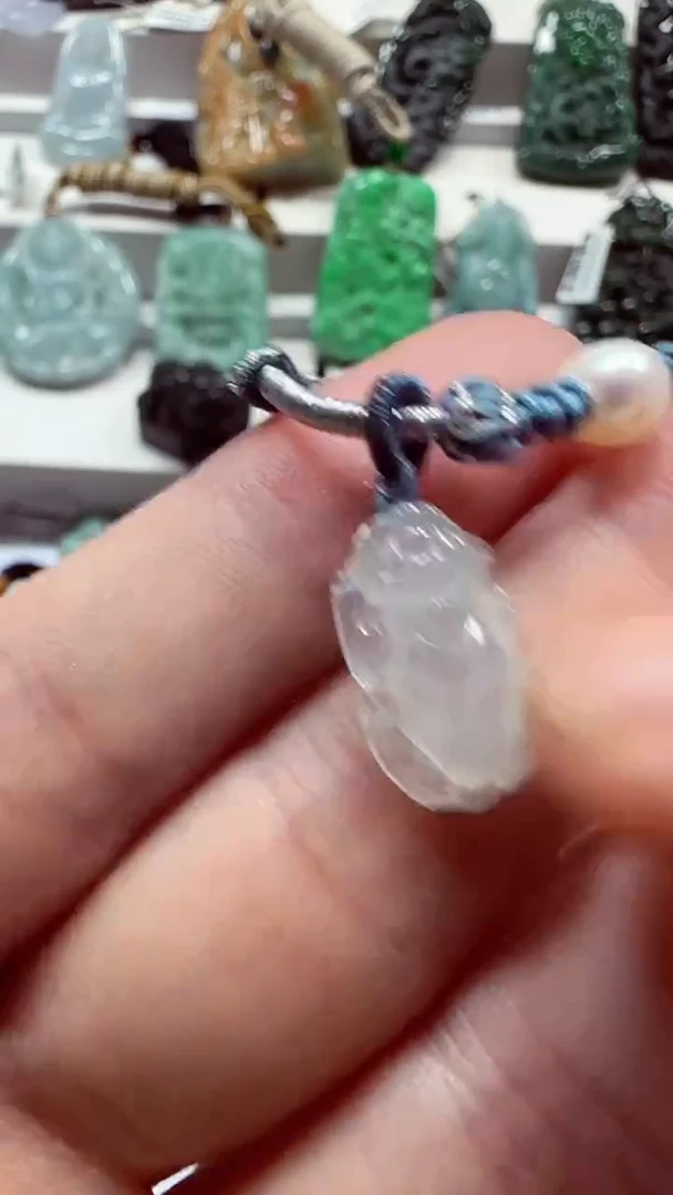 翡翠未镶嵌吊坠(不含链)天然缅甸A货翡翠