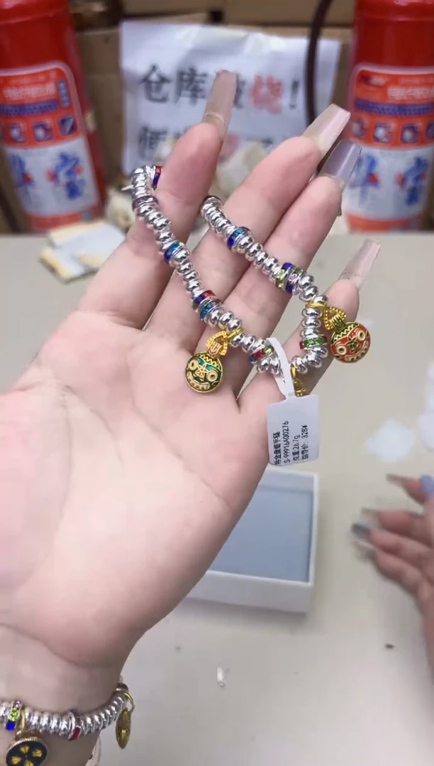 金属银色饰品YS11111111110276