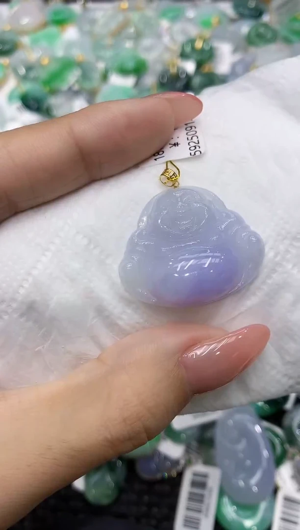 颈饰18K金镶嵌翡翠111111111111