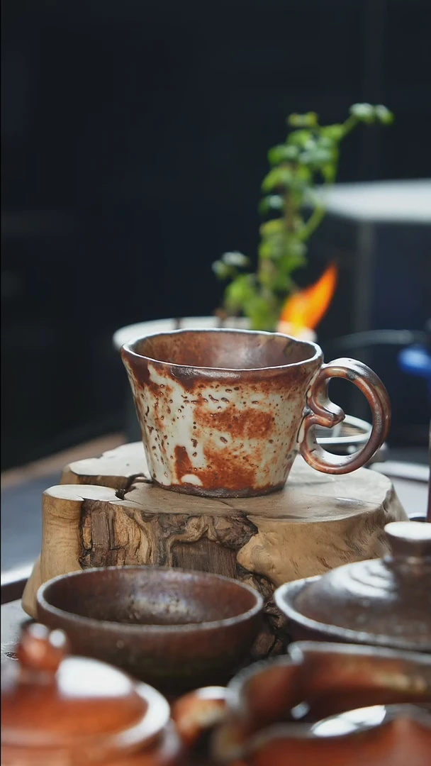 紫砂全手工正把手捏杯（）