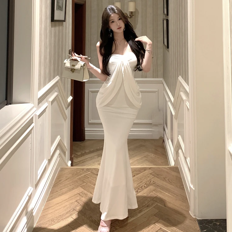 纯欲风白色无袖抹胸连衣裙女夏季收腰鱼尾裙子设计感修身包臀长裙