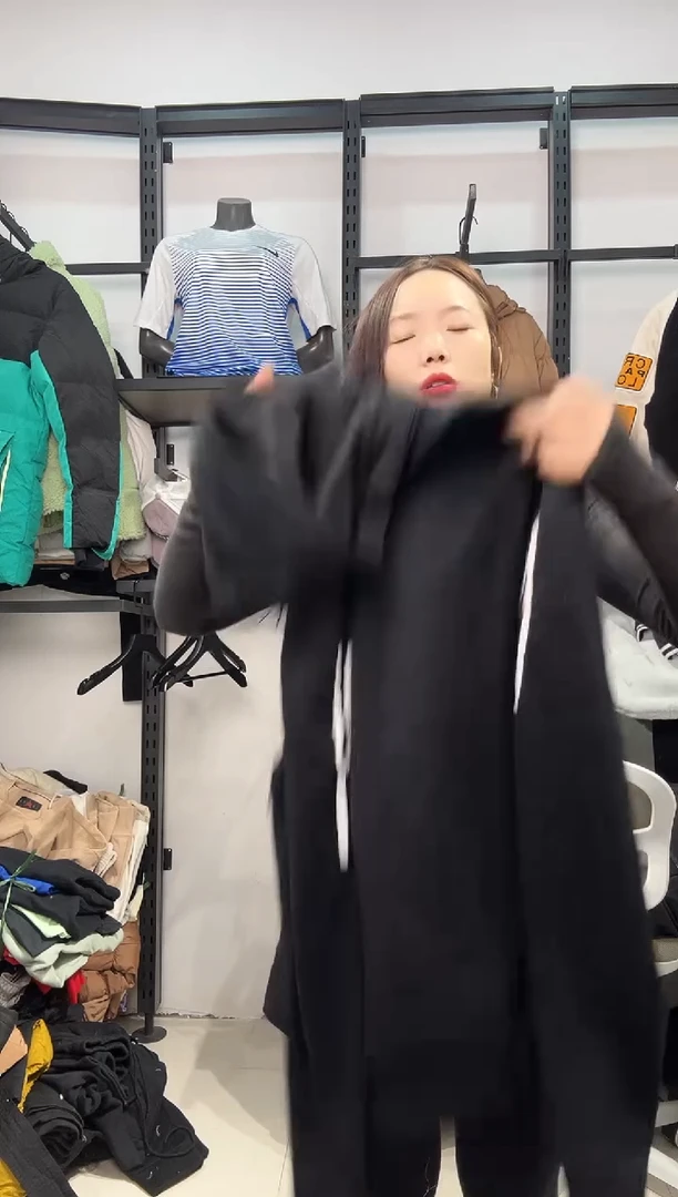 2410闪购编码  阿迪运动卫衣裤以直播间过款为准 尺码. L