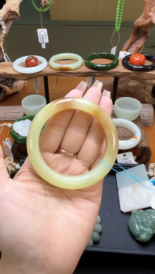 未镶嵌手镯和田玉若羌糖黄 56+圈 10号