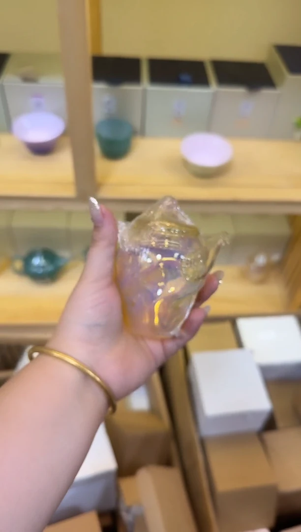 炫彩流转壶黄色